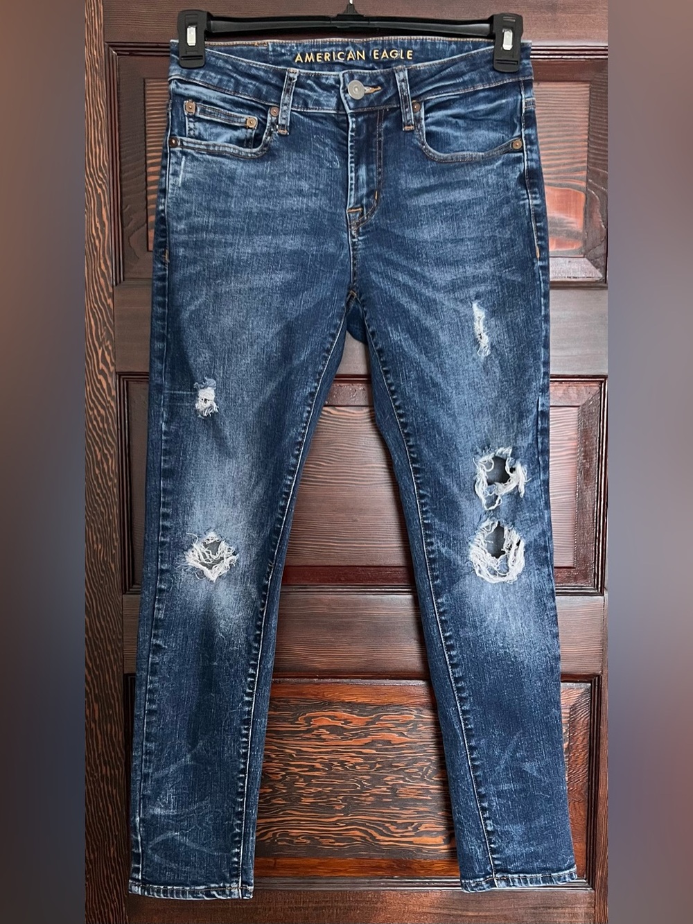 American Eagle Outfitters Women’s Distressed Blue Skinny Jeans